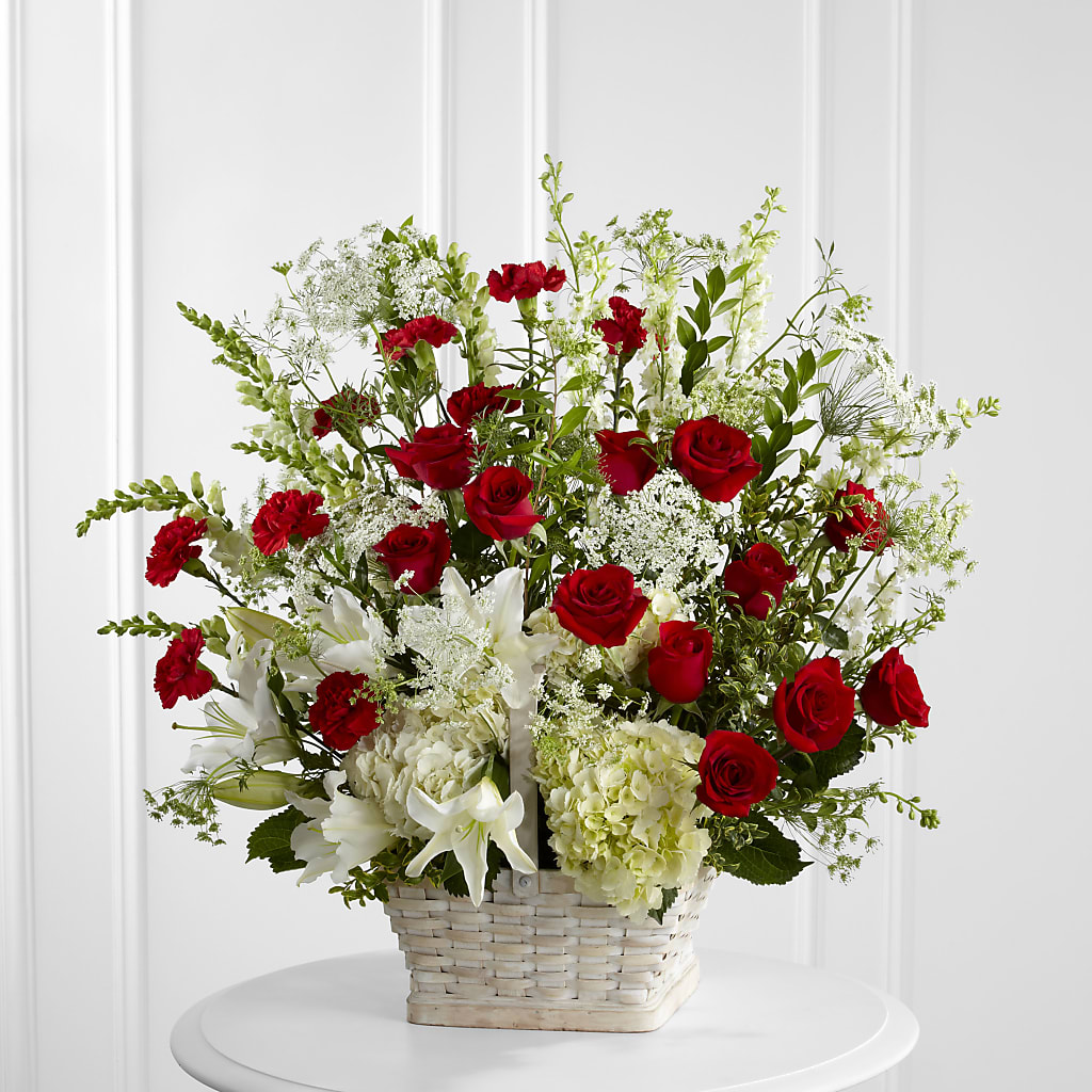 In Loving Memory Arrangement – Panda Flowers Canada Inc, Calgary AB