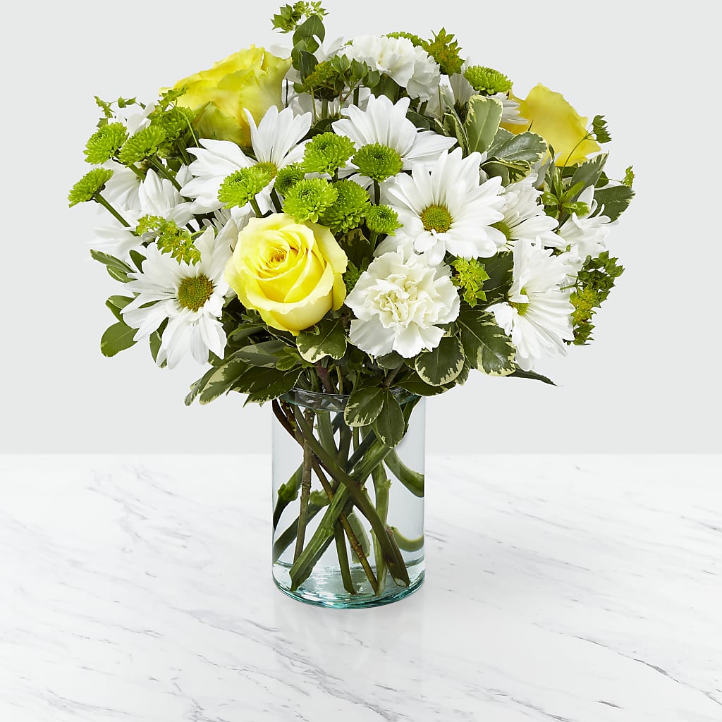 Happy Day Bouquet –  Panda Flowers Canada Inc, Calgary AB