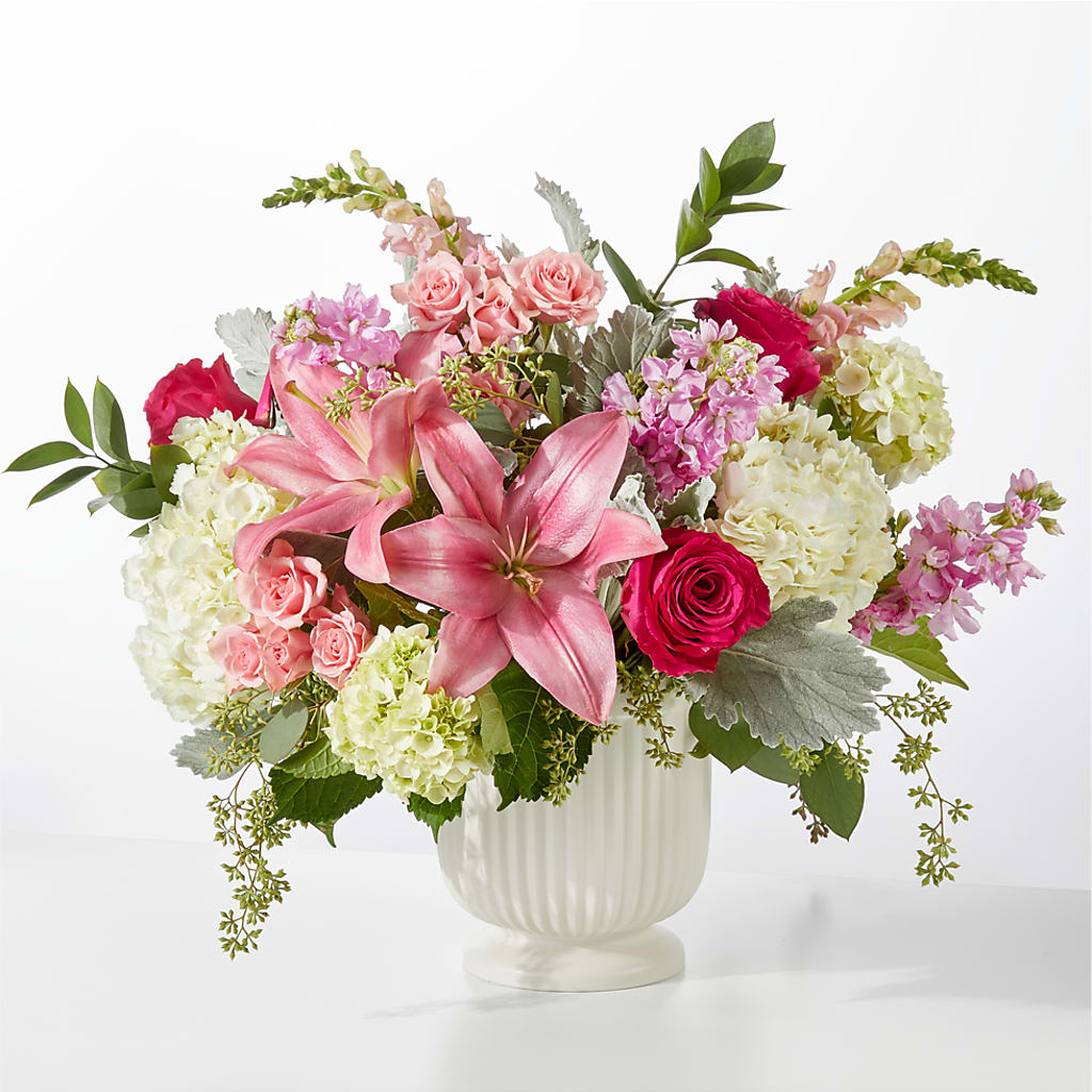 Antique Shopping Bouquet –  Panda Flowers Canada Inc, Calgary AB