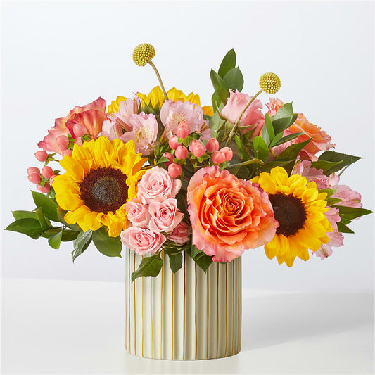 Sun's Out Bouquet –  Panda Flowers Canada Inc, Calgary AB