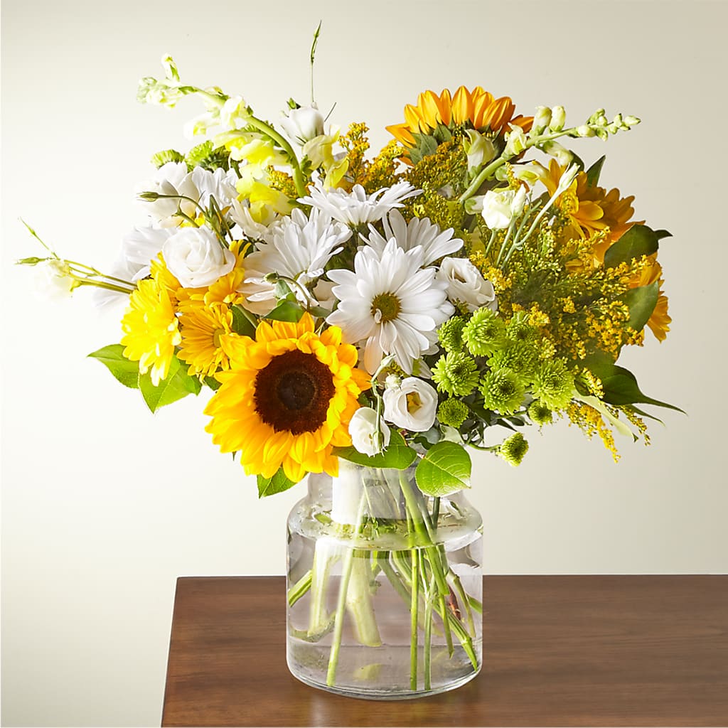 Hello Sunshine Bouquet –  Panda Flowers Canada Inc, Calgary AB