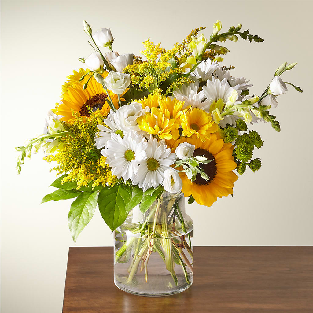 Hello Sunshine Bouquet –  Panda Flowers Canada Inc, Calgary AB