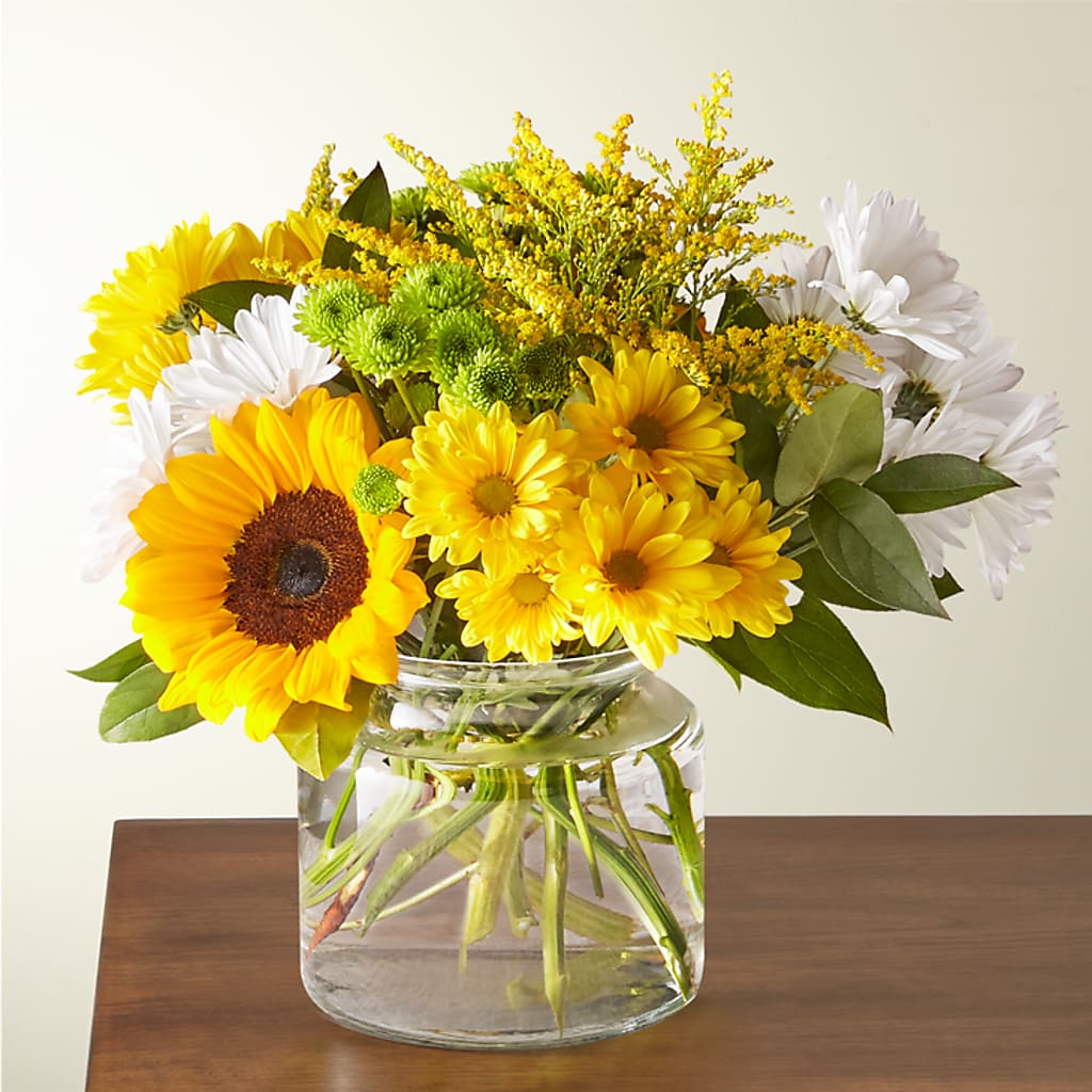 Hello Sunshine Bouquet –  Panda Flowers Canada Inc, Calgary AB