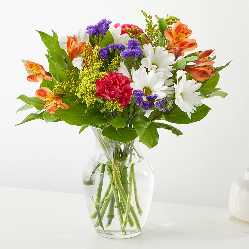 Oopsie Daisy Bouquet –  Panda Flowers Canada Inc, Calgary AB
