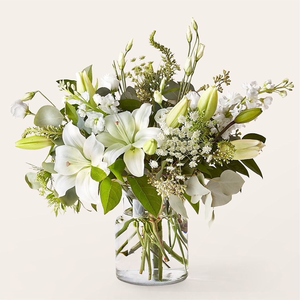Alluring Elegance Bouquet –  Panda Flowers Canada Inc, Calgary AB