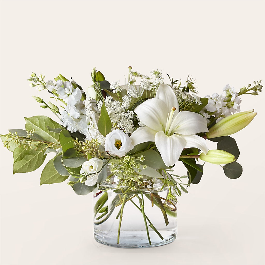 Alluring Elegance Bouquet –  Panda Flowers Canada Inc, Calgary AB