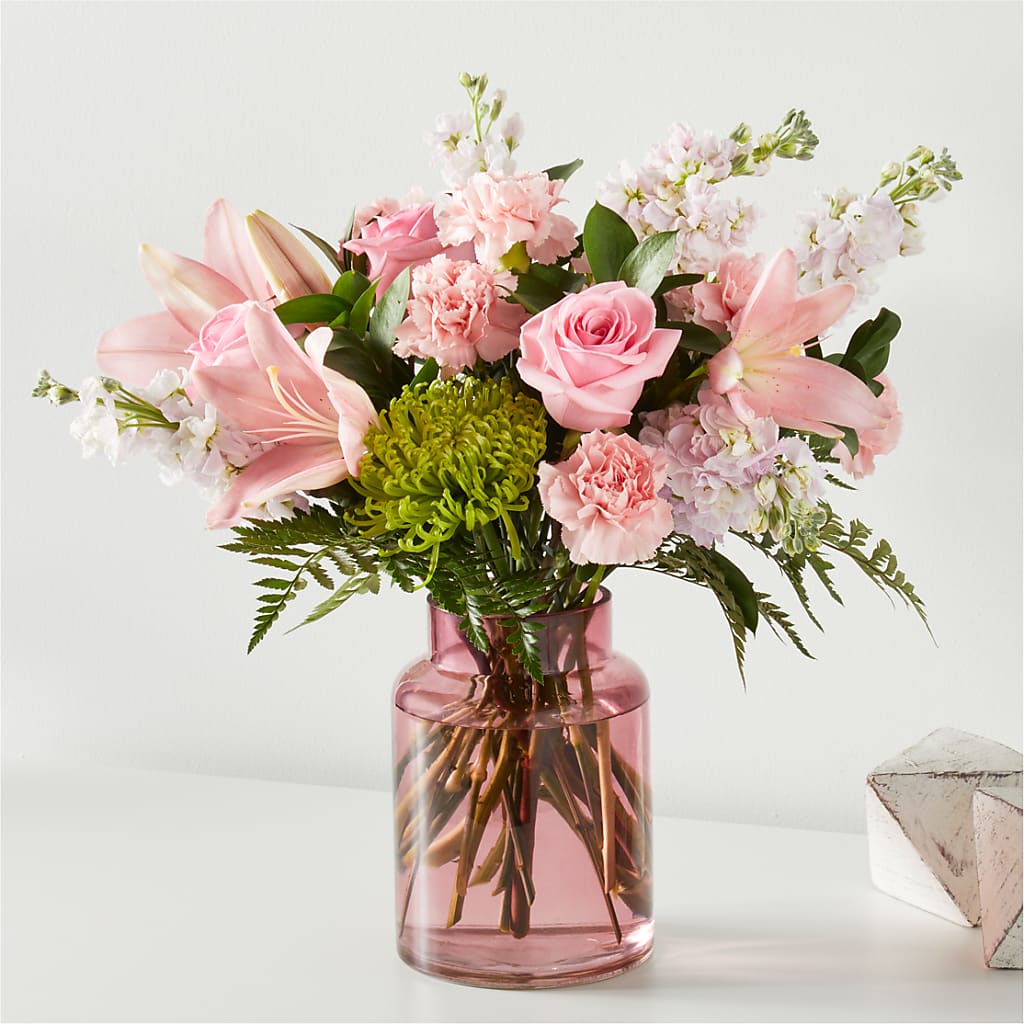 Pretty in Pink Bouquet –  Panda Flowers Canada Inc, Calgary AB
