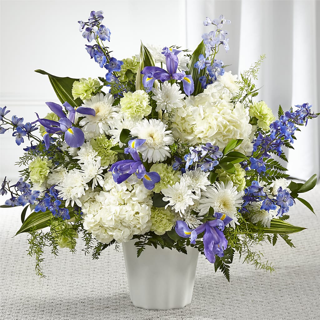 Soft Serenity Floor Basket –  Panda Flowers Canada Inc, Calgary AB
