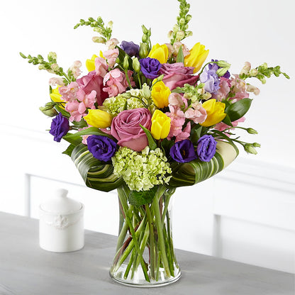 Wondrous Memories Bouquet –  Panda Flowers Canada Inc, Calgary AB