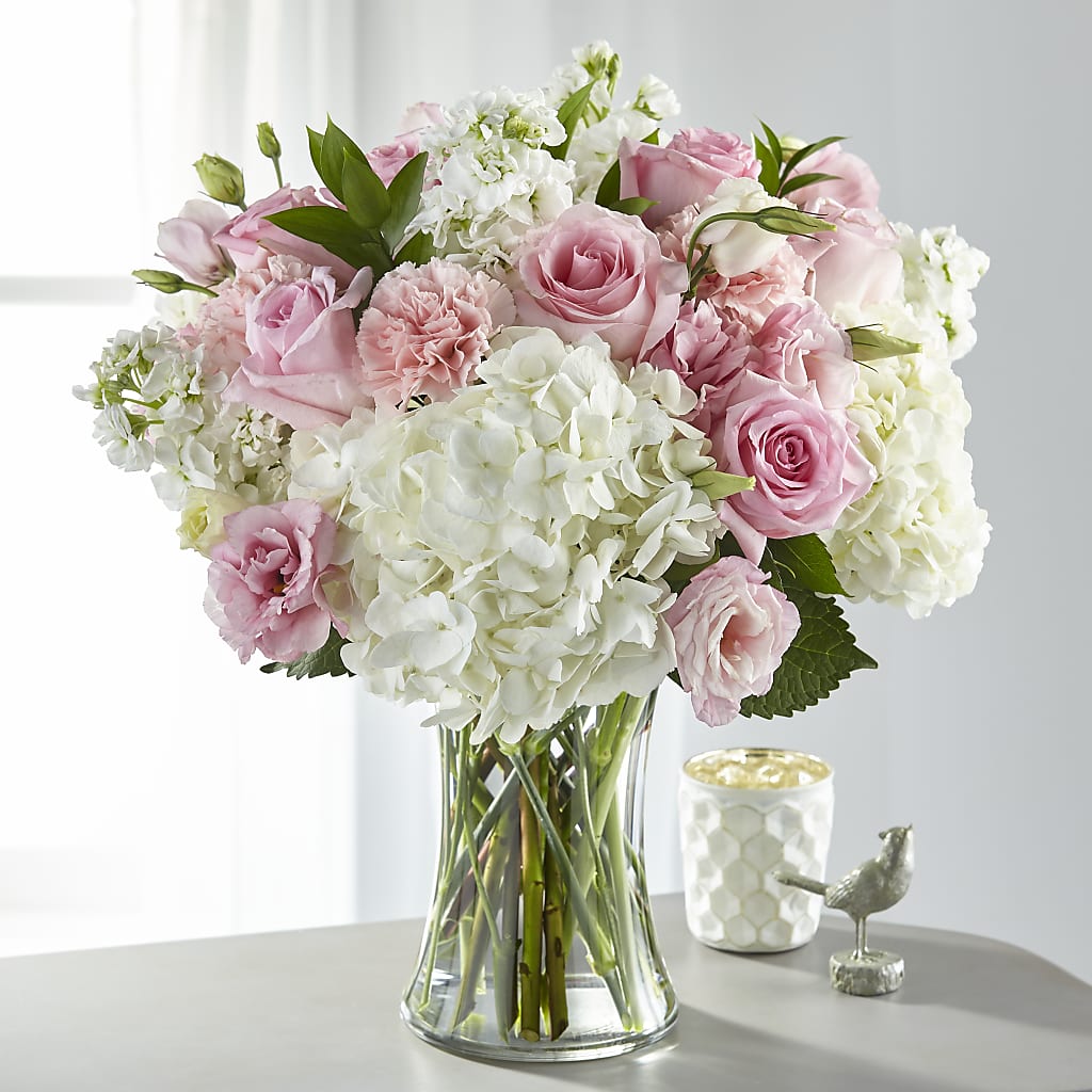 Guiding Grace Bouquet –  Panda Flowers Canada Inc, Calgary AB