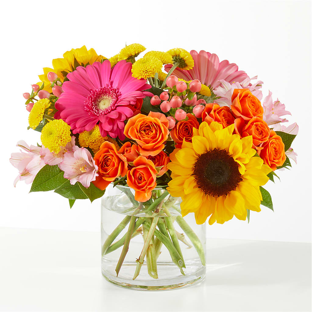 Beach Day Bouquet –  Panda Flowers Canada Inc, Calgary AB