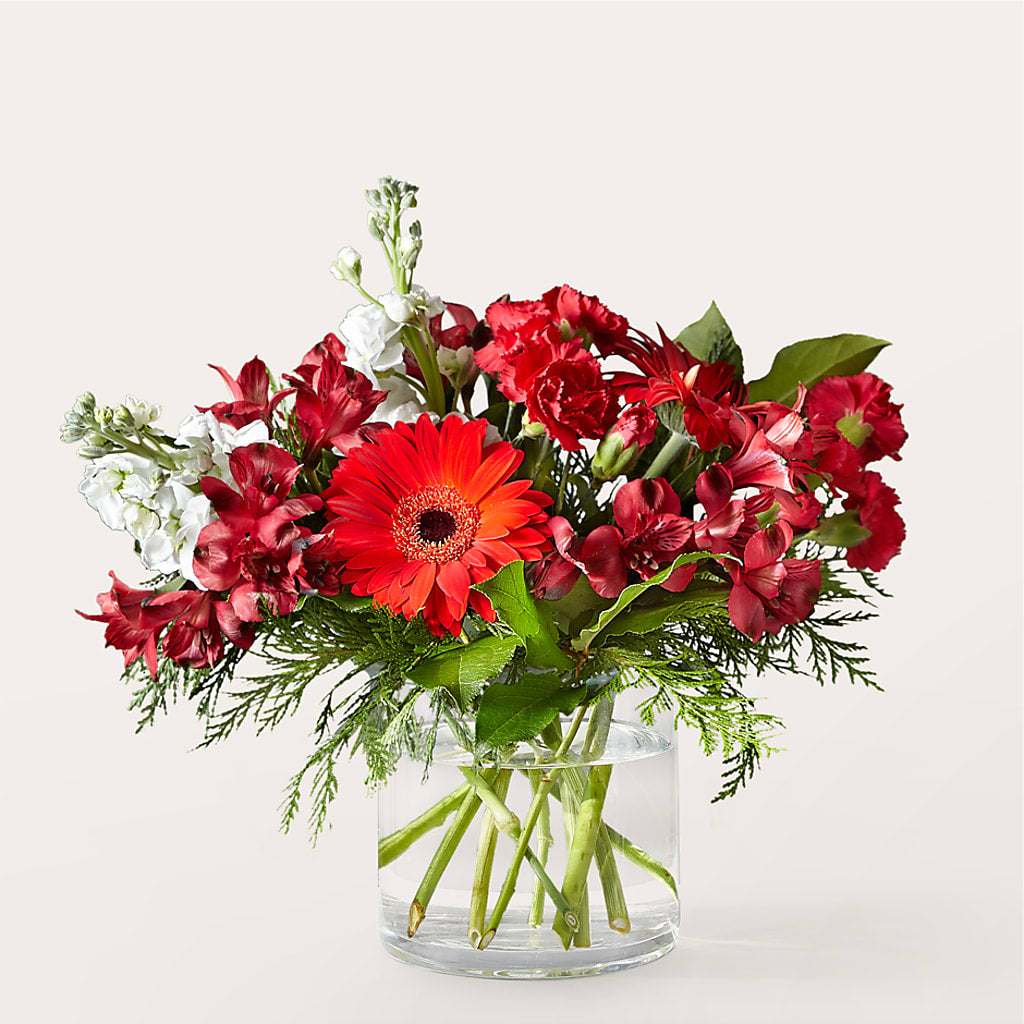 Holidaisy Bouquet –  Panda Flowers Canada Inc, Calgary AB