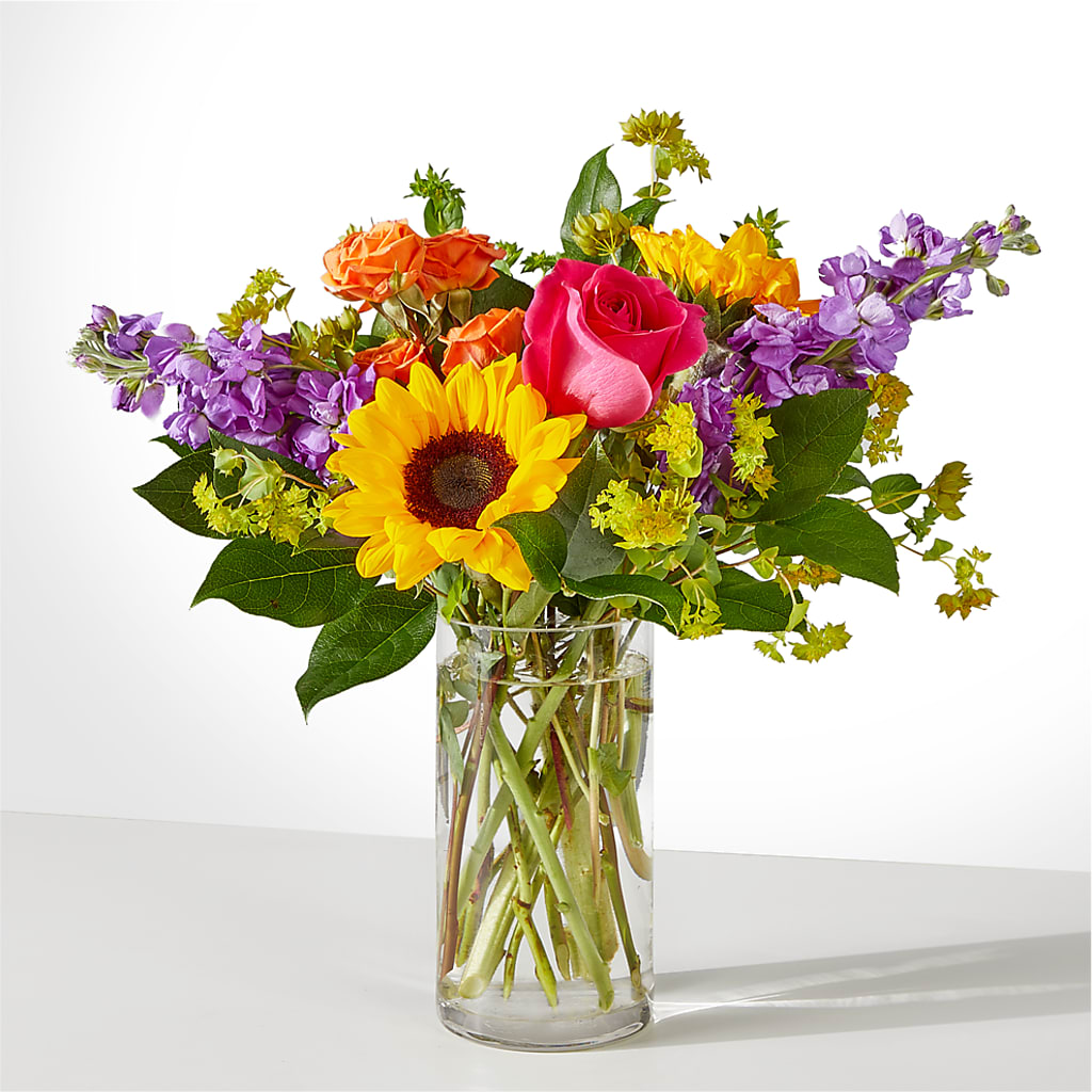 Vibrant Greetings Bouquet –  Panda Flowers Canada Inc, Calgary AB