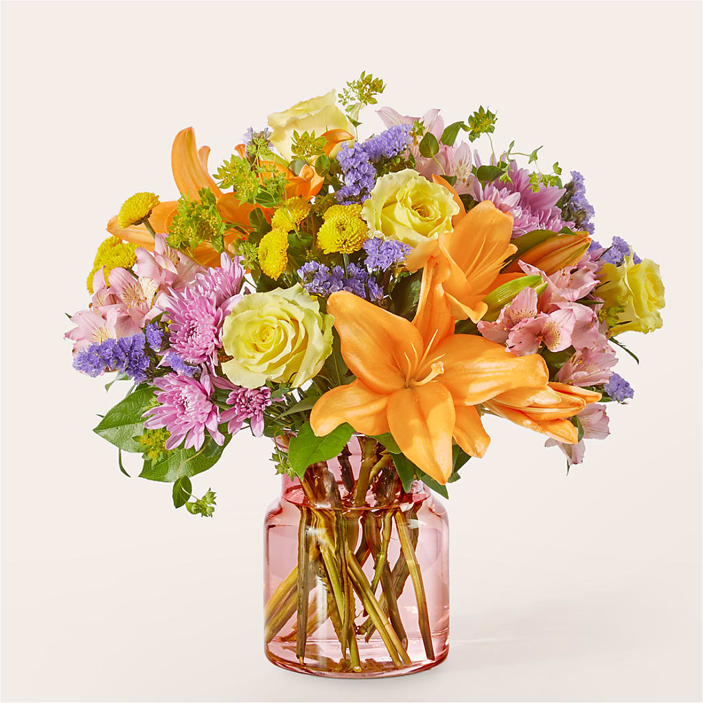 Lucky Charm Bouquet –  Panda Flowers Canada Inc, Calgary AB